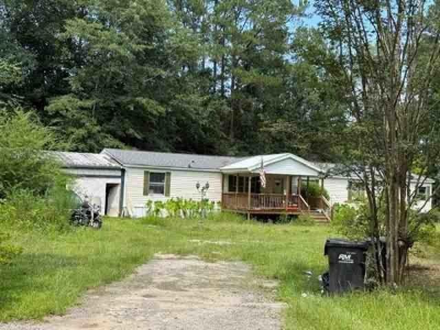 House for sale in Cottageville, Colleton County