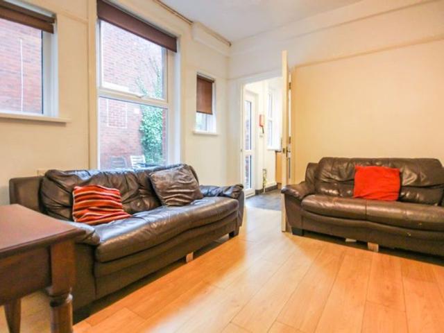 House for rent in Talbot Village, Bournemouth