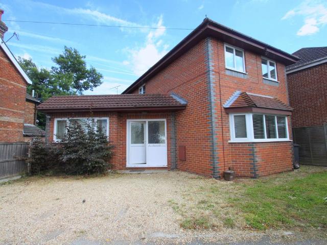 Apartment for rent in Talbot Village, Bournemouth