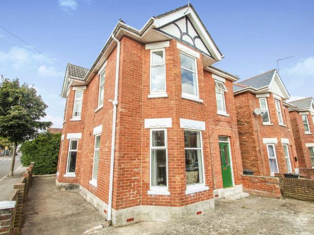 Apartment for rent in Talbot Village, Bournemouth