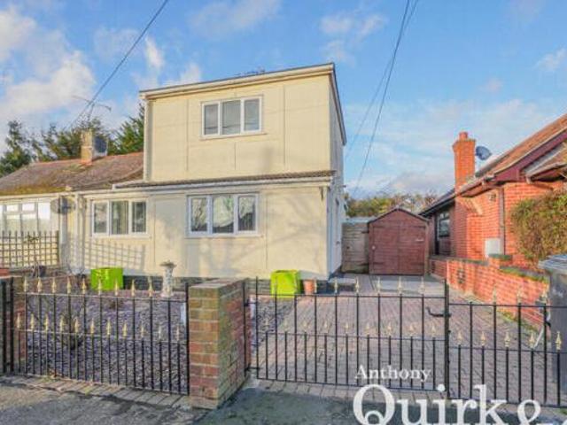 House for sale in Canvey Island