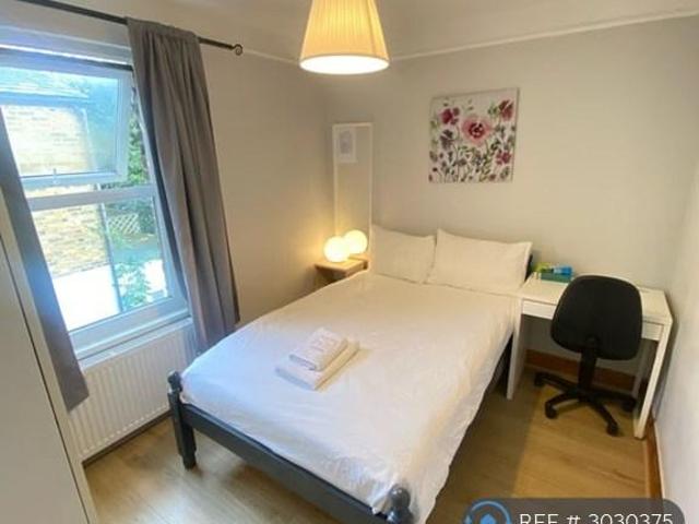 Apartment for rent in London Borough of Lambeth, Greater London