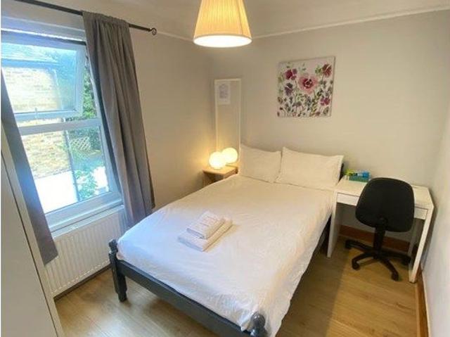 Apartment for rent in South Lambeth, Greater London