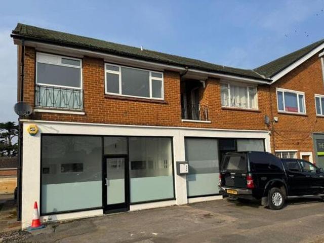 House for sale in The Butts, Kent