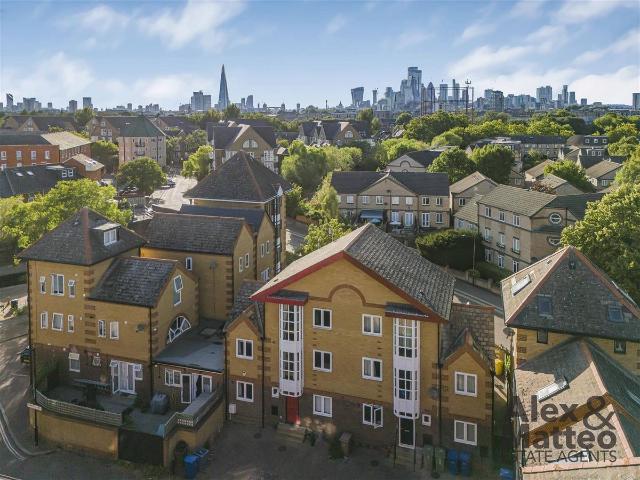 Apartment for rent in Rotherhithe, Greater London