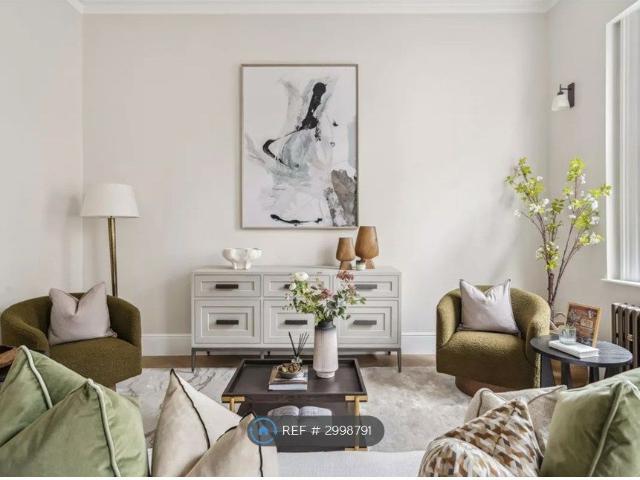 Apartment for rent in South Kensington, Greater London