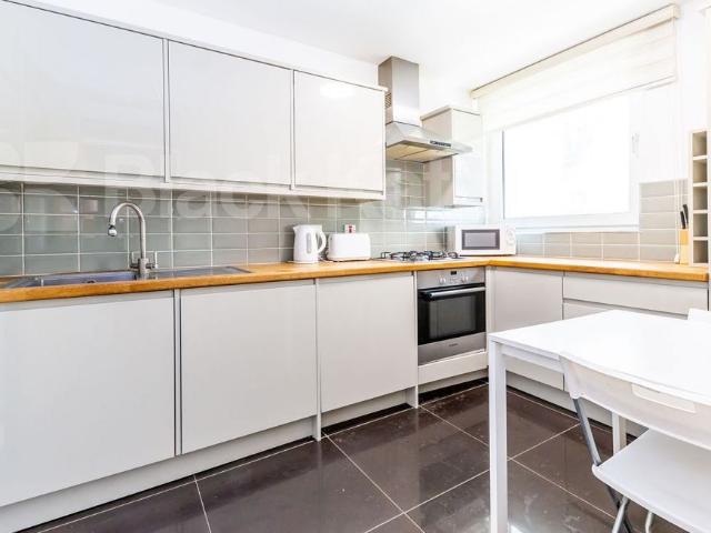 Apartment for rent in London Borough of Camden, Greater London
