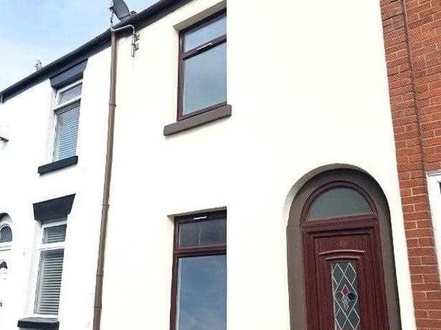 House for rent in Cowley Hill, St Helens