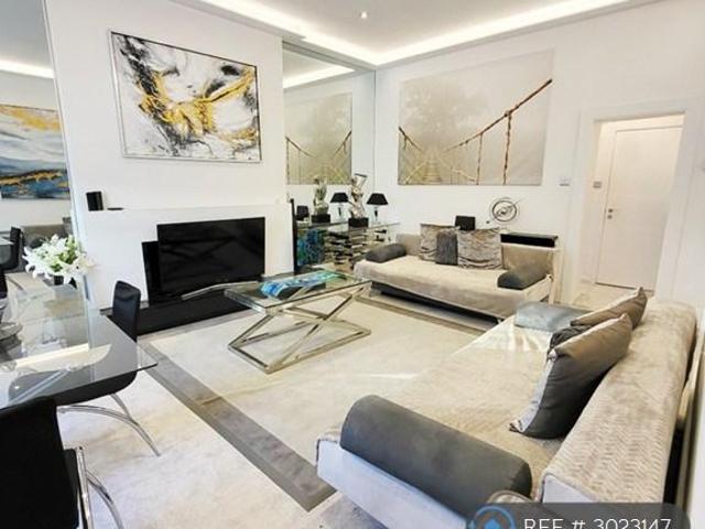 Apartment for rent in Paddington, Greater London