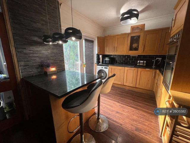 House for rent in Poolfields, Newcastle-under-Lyme