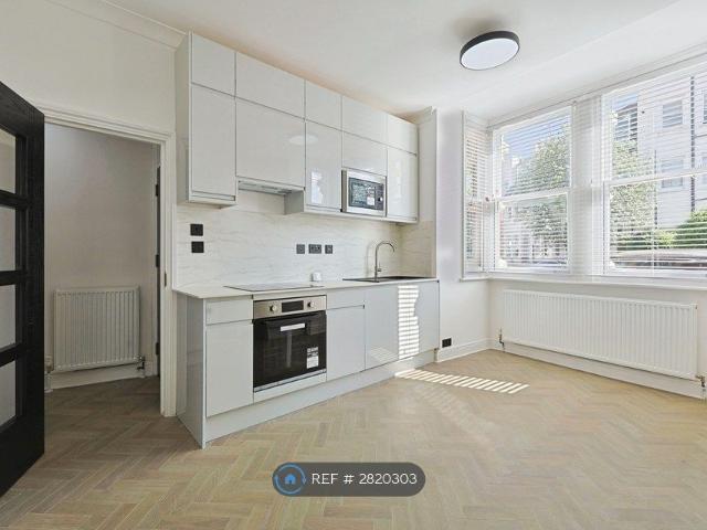 Apartment for rent in Shepherd's Bush, Isle Of Man