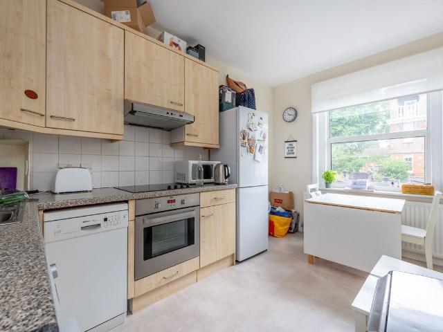 Apartment for rent in Shepherd's Bush, Greater London