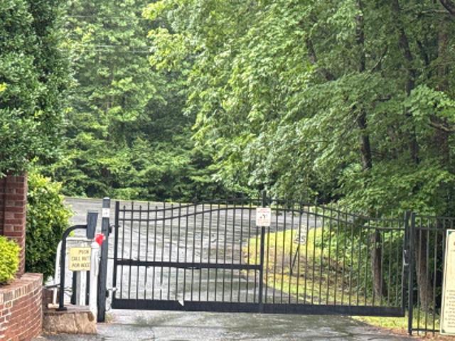 House for sale in Troy, North Carolina