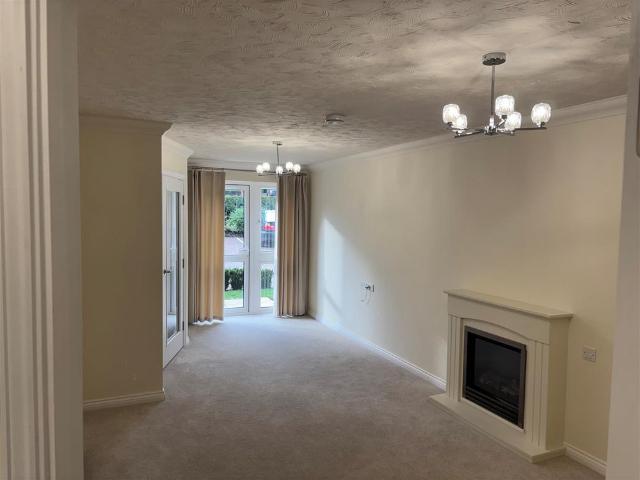 Apartment for rent in Ringwood, Ashurst Bridge