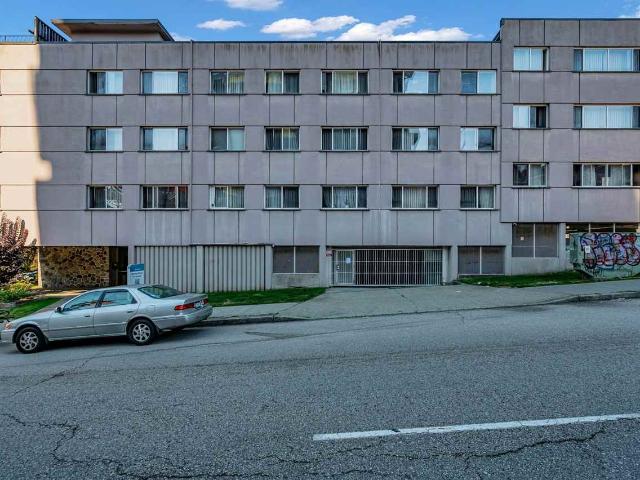 Apartment for rent in Vancouver, British Columbia