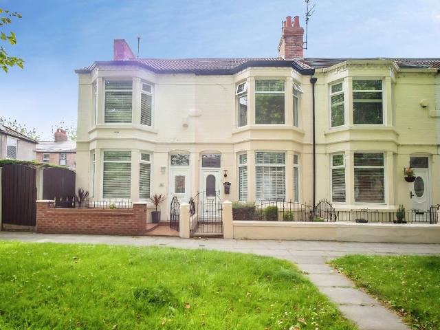 House for rent in Calderstones