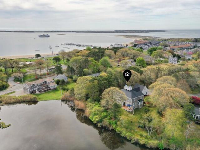 House for sale in Hyannis, Hyannis