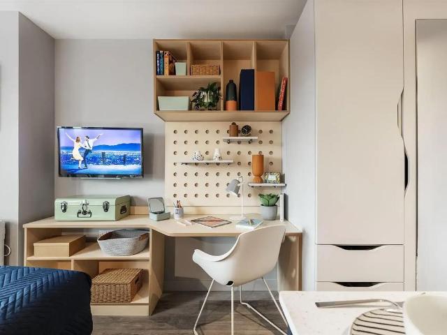 Studio for rent in Meadowbank, Scotland
