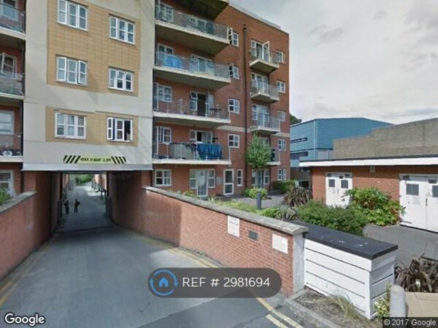 Apartment for rent in Lane, Greater London