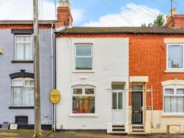 House for sale in Northampton, Northamptonshire