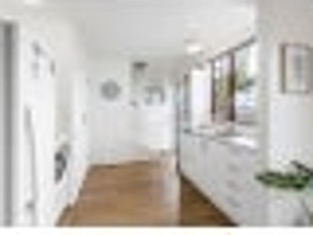Apartment for rent in Whangaparaoa, Oroua County