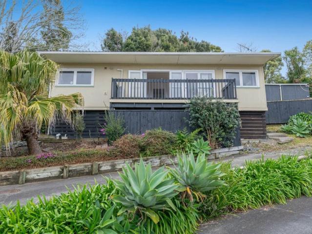 House for rent in Whangaparaoa, Oroua County