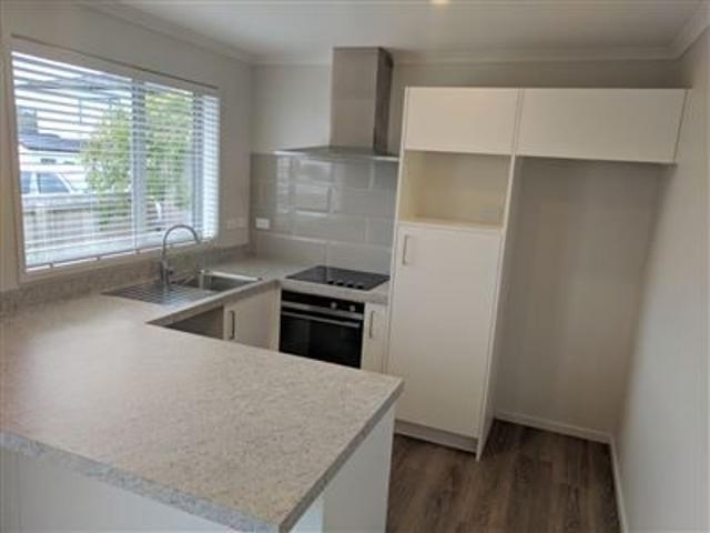 Apartment for rent in Whangaparāoa, Hibiscus and Bays
