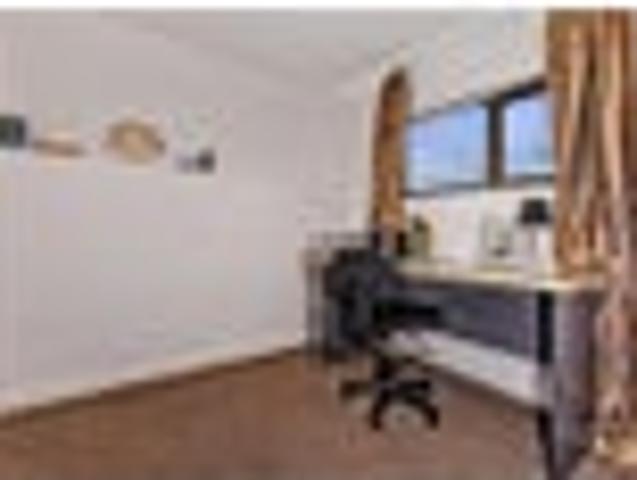 Apartment for rent in Whangaparaoa, Oroua County