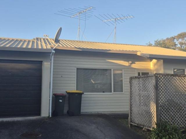 House for rent in Grafton, Oroua County
