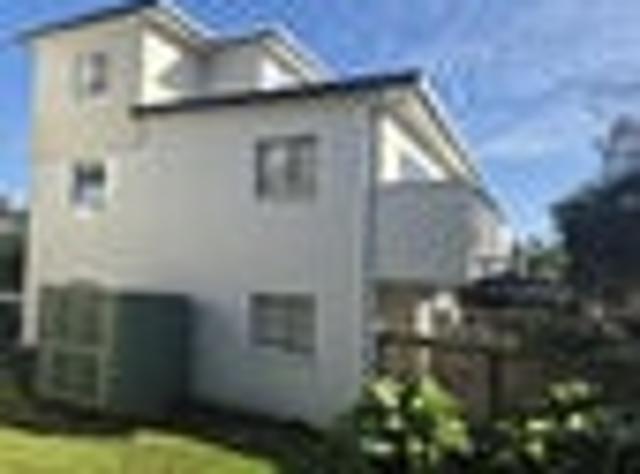 Apartment for rent in Whangaparaoa, Oroua County