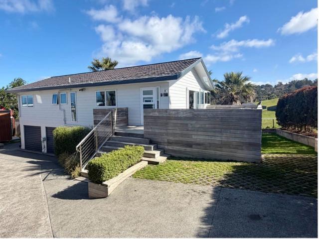 House for rent in Whangaparaoa, Oroua County