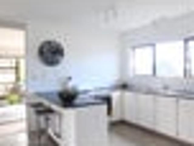 House for rent in Whangaparaoa
