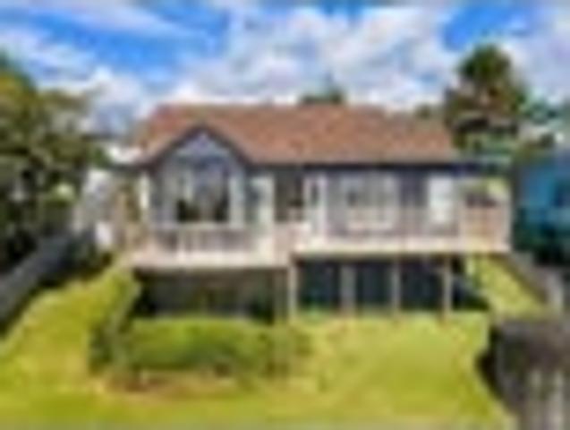 House for rent in Whangaparaoa