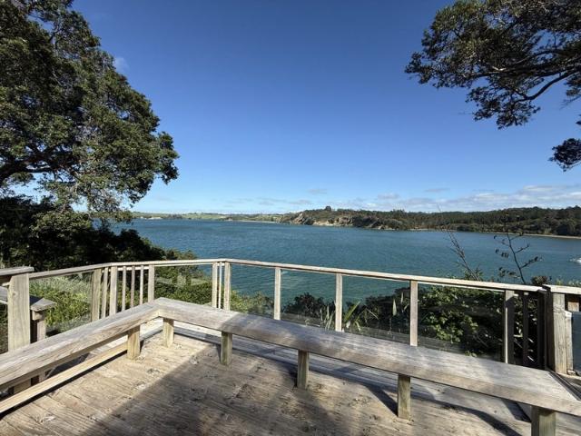 House for rent in Whangaparaoa, Oroua County