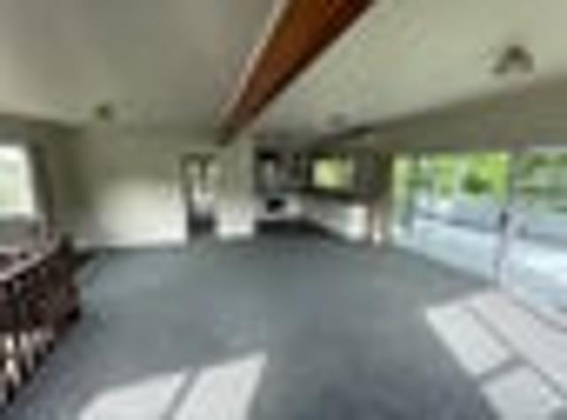 Apartment for rent in Whangaparaoa, Oroua County