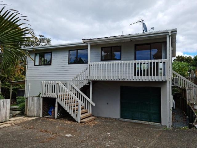 House for rent in Whangaparaoa, Oroua County