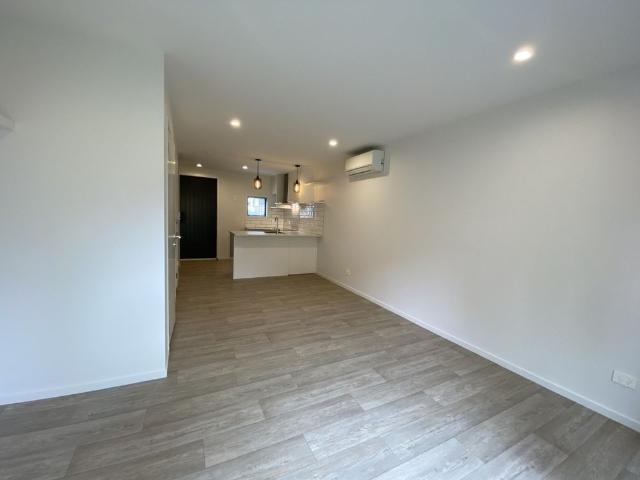 Apartment for rent in Whangaparaoa, Oroua County
