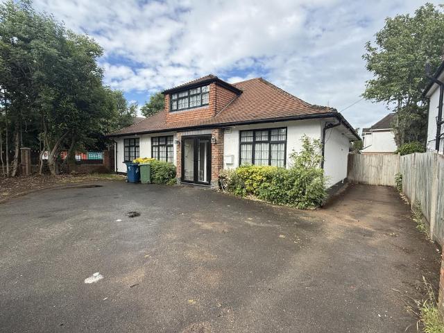 House for rent in Little Stanmore, Greater London