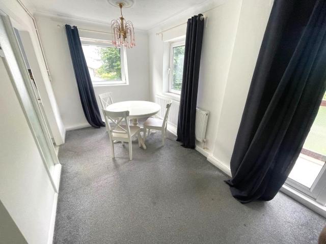 Apartment for rent in Little Stanmore, Greater London
