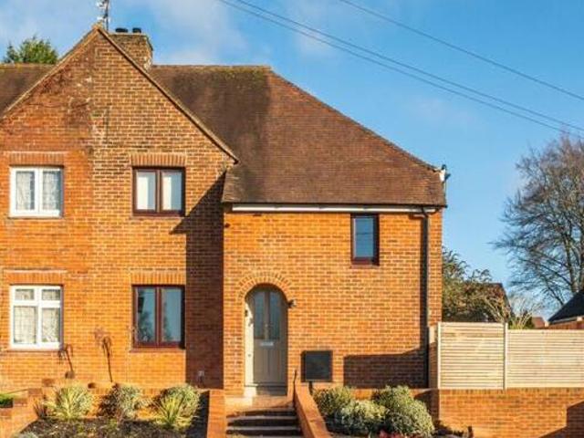 House for sale in Hampshire
