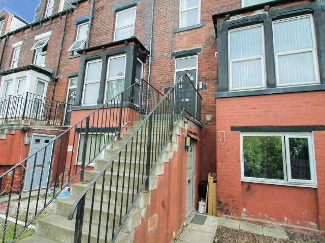 Apartment for rent in Armley, West Yorkshire