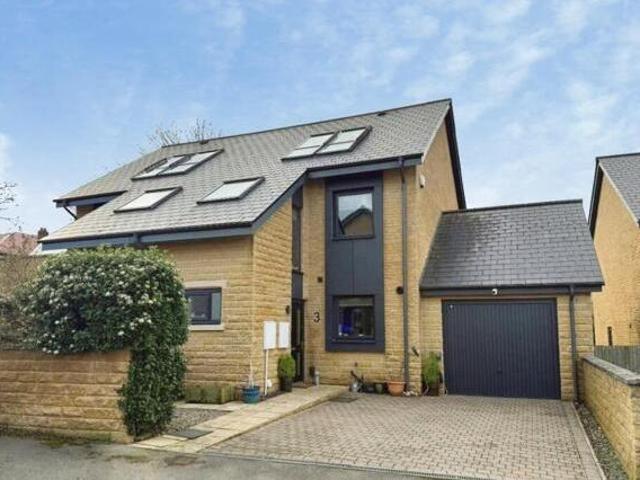 House for sale in Ben Rhydding, Ilkley