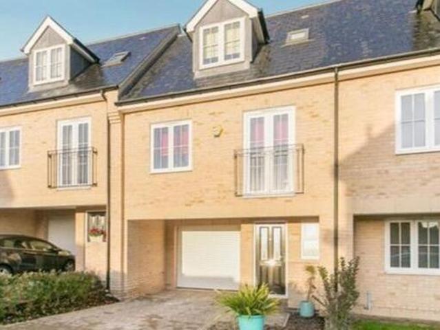 House for rent in Chipping Hill, Essex