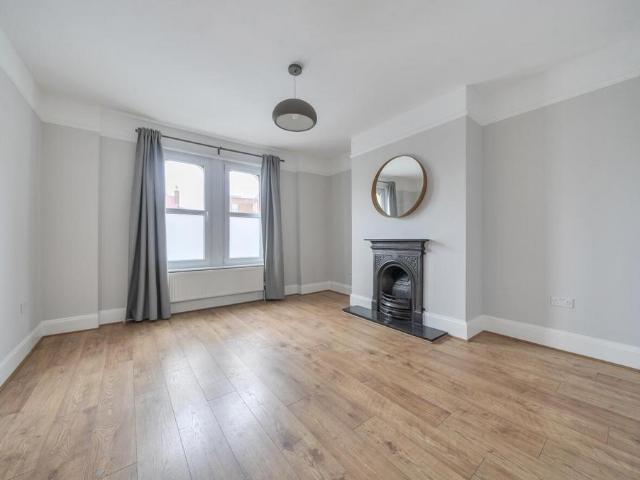 Apartment for rent in London Borough of Lewisham, Isle Of Man