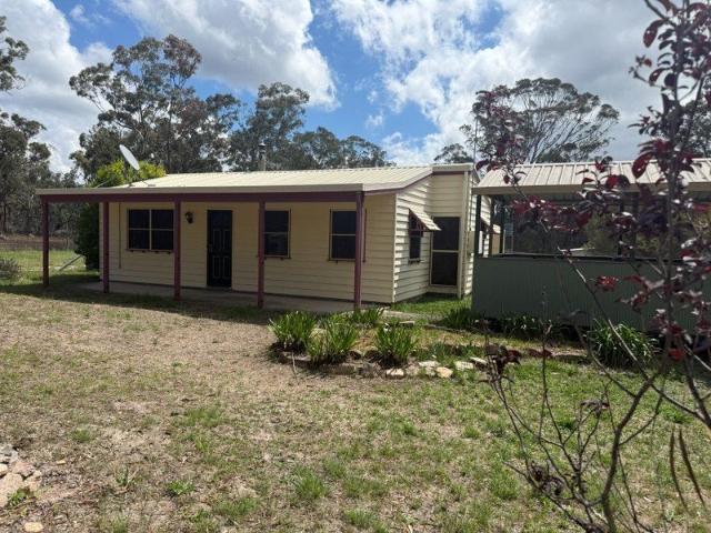 House for sale in Greenlands, Southern Downs Regional