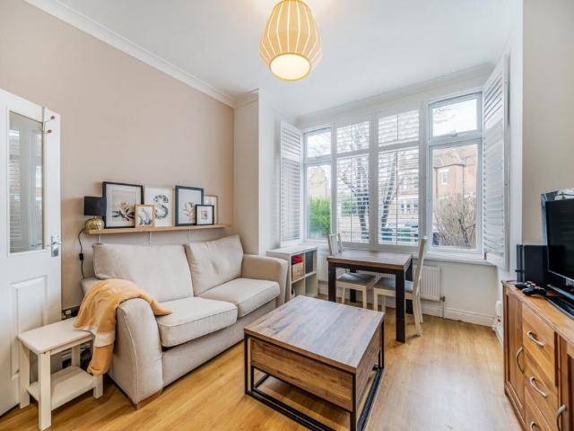 Apartment for rent in Streatham, Greater London