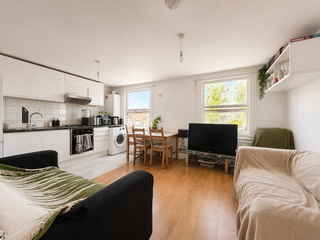 Apartment for rent in Brixton, Greater London