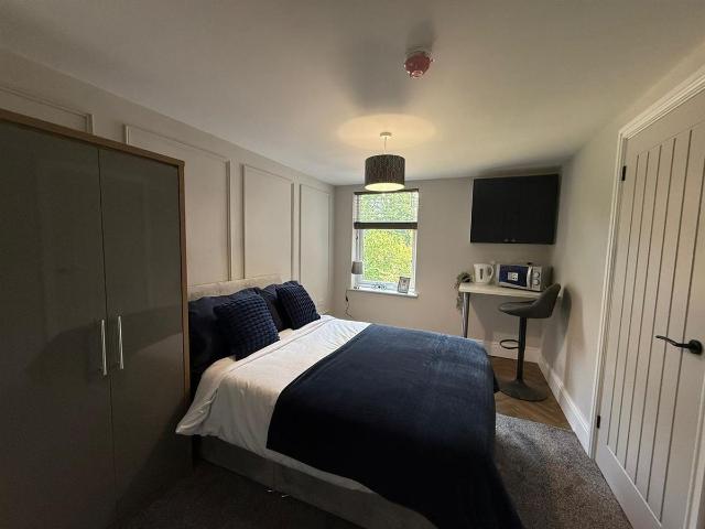 Room for rent in Potters Corner, East Midlands