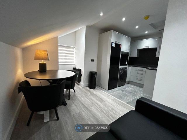 Apartment for rent in London Borough of Croydon, Greater London