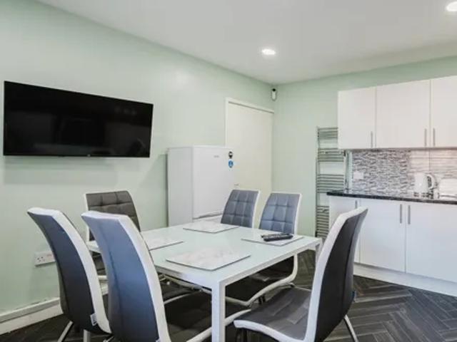 House for rent in Georgia, Greater Manchester
